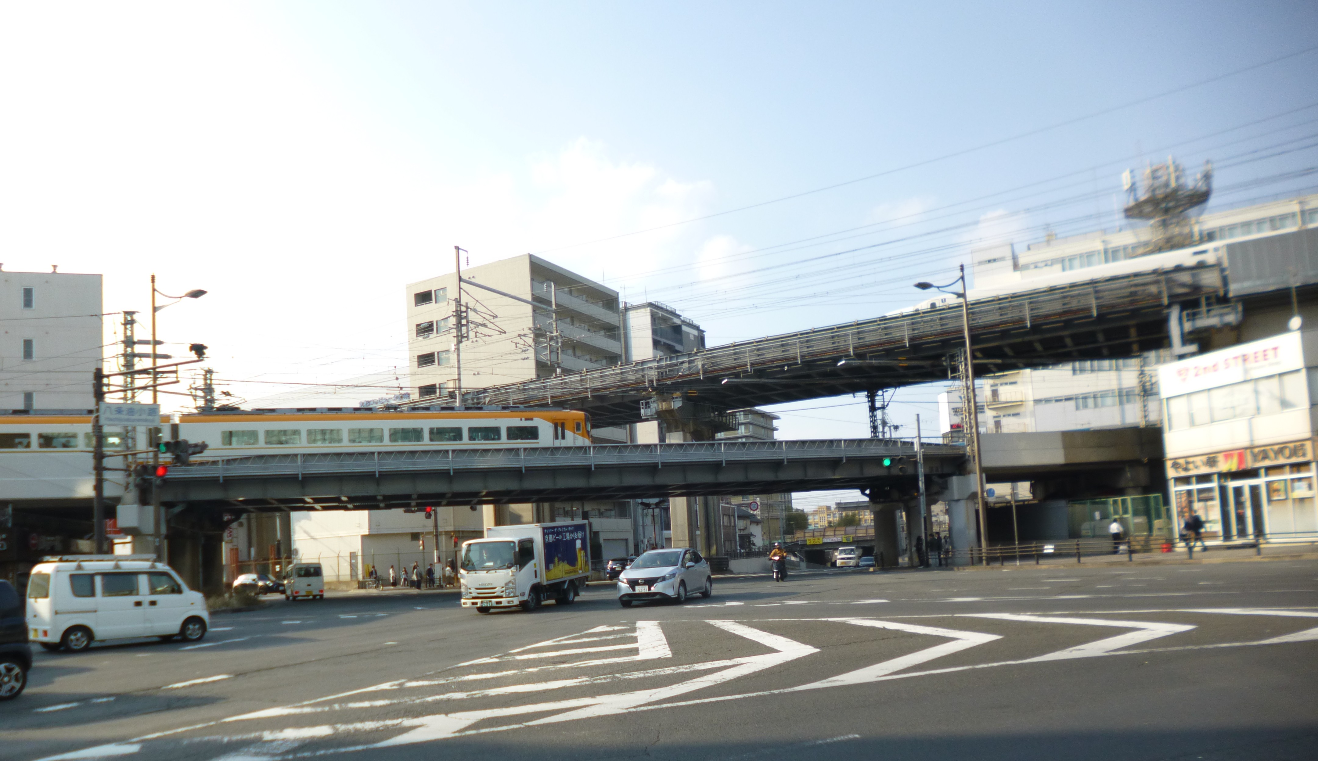 記事本文へ 記事本文へ